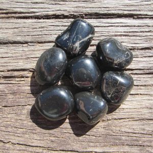 Onyx Meaning and Benefits