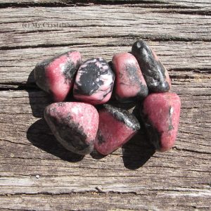 Rhodonite meaning